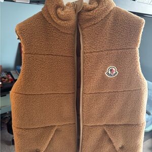 Moncler Youth Reversible Sherpa Vest brand new with tags